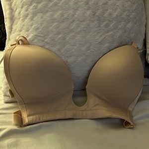 New Bra. Never Worn.